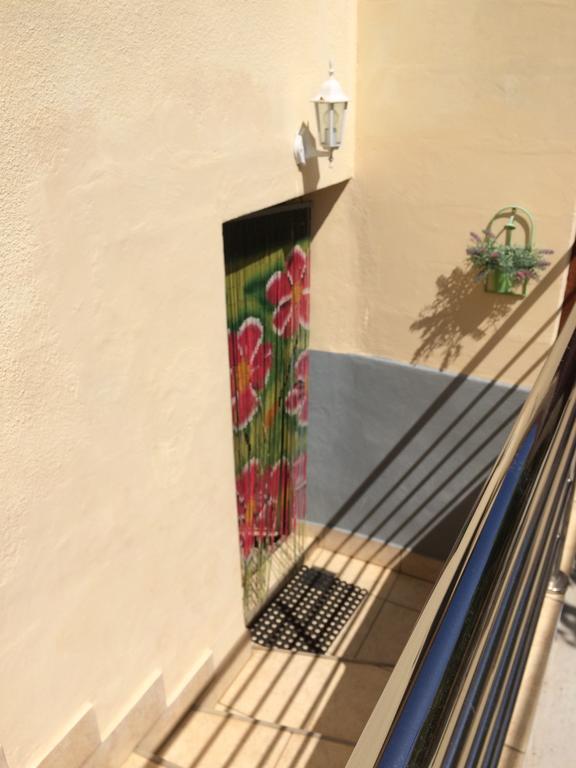 Apartmani Luiza Cres Dış mekan fotoğraf